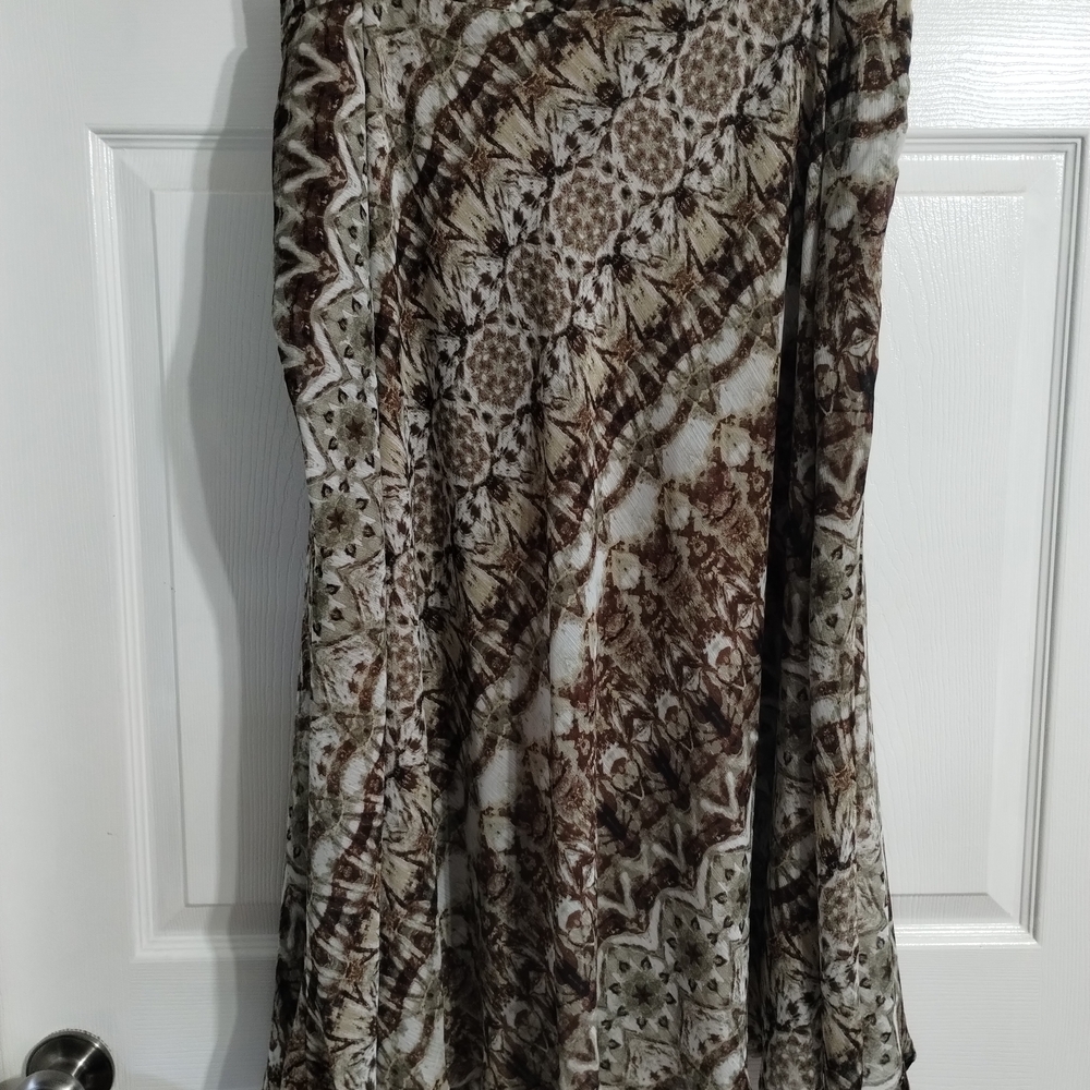 Dress Barn Earthy Patterned Maxi Skirt Size 16